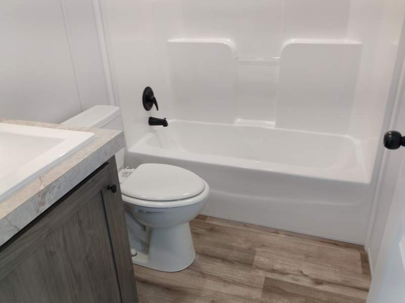 Listing-2409-Photo-a0e1e372-a33a-4f11-8c6e-9f9498faaedf.jpg Brand-new 3 bedroom 2 bath home in Hattiesburg, MS
