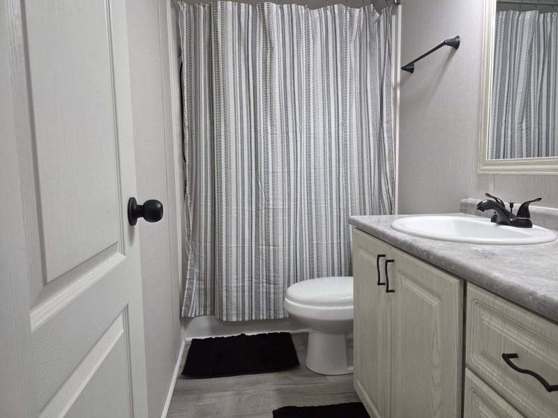 Listing-2425-Photo-59eaa26b-4481-492b-ac19-7397b60b1069.jpg BRAND-NEW Home Available Now – 3/BR 2/BA