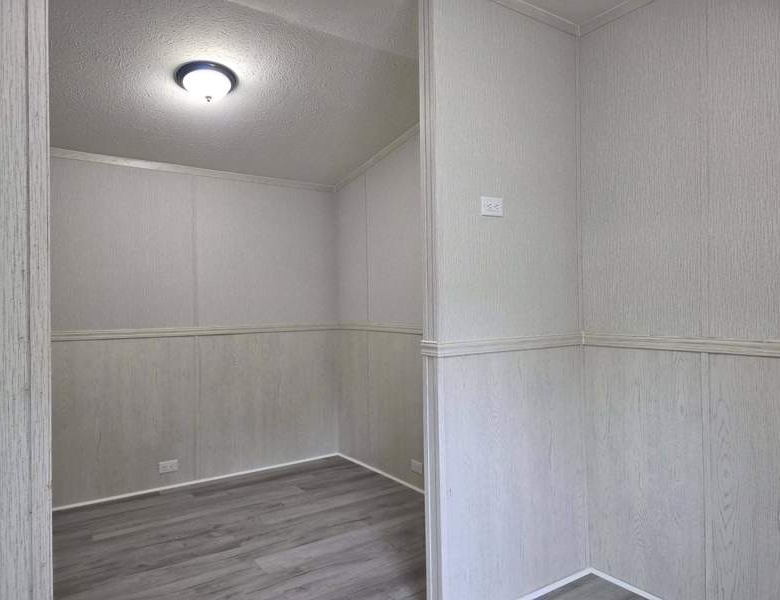 BRAND-NEW Home Available Now – 3/BR 2/BA