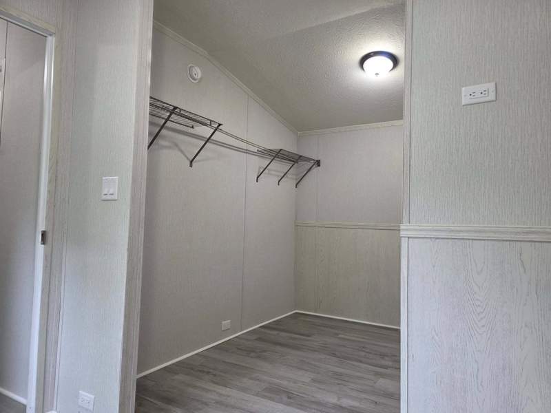 Listing-2425-Photo-7aad9947-2f6e-4833-81ba-cbad1d1ef5e6.jpg BRAND-NEW Home Available Now – 3/BR 2/BA