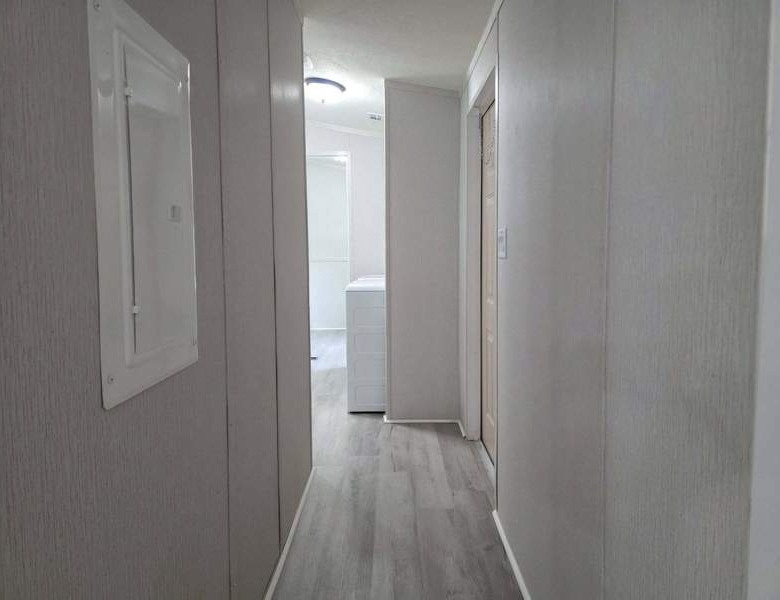 BRAND-NEW Home Available Now – 3/BR 2/BA