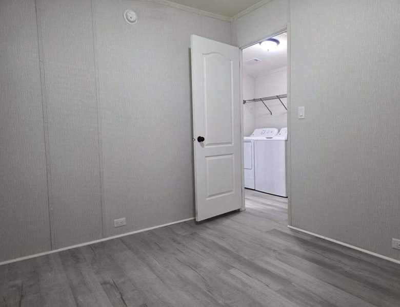 BRAND-NEW Home Available Now – 3/BR 2/BA