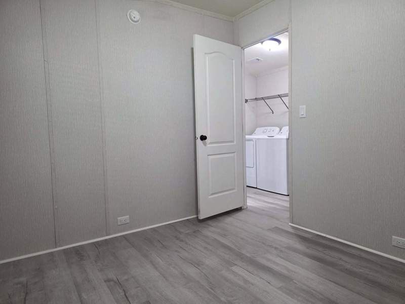 Listing-2425-Photo-960d18c3-f5f2-45b4-90b2-6b3d2d32f1f6.jpg BRAND-NEW Home Available Now – 3/BR 2/BA