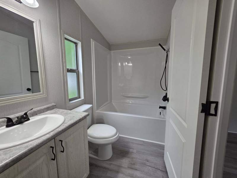 Listing-2425-Photo-cabae5af-cb54-4b7a-bc4a-87413f4576c7.jpg BRAND-NEW Home Available Now – 3/BR 2/BA