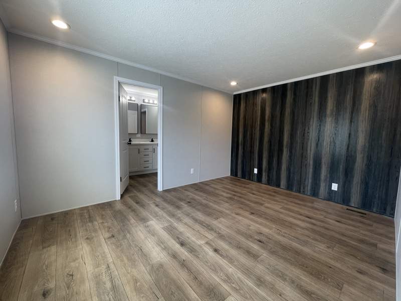 Listing-2745-Photo-13ec924b-6372-4975-8735-53a476632bd2.jpg 3-Bed, 2-Bath, and BRAND NEW!