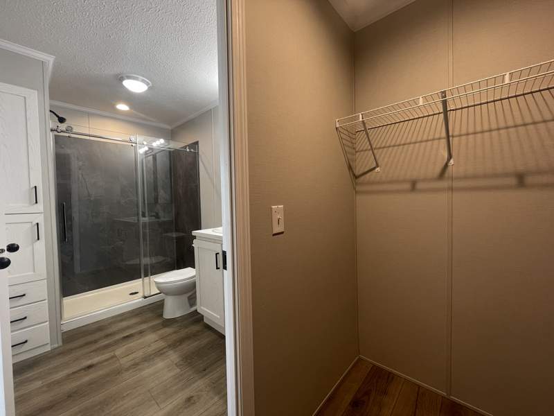 Listing-2745-Photo-4c3c5eef-3ea7-4369-ac9f-2775f225ac75.jpg 3-Bed, 2-Bath, and BRAND NEW!