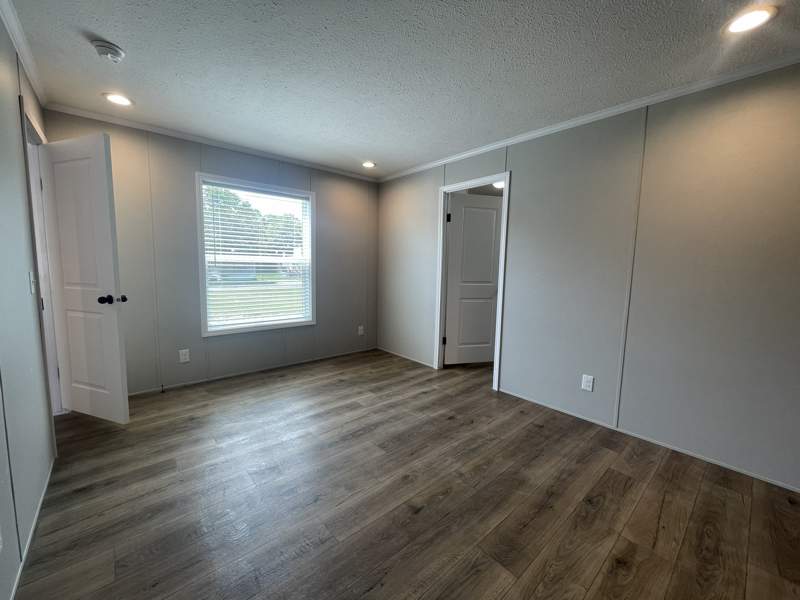 Listing-2745-Photo-5663fb72-21e8-4748-bf03-ea3c244233ce.jpg 3-Bed, 2-Bath, and BRAND NEW!