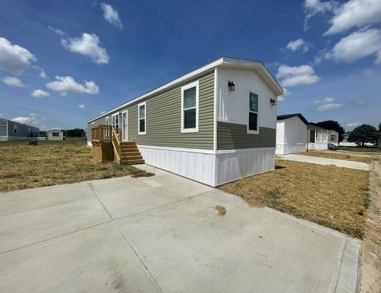 3-Bed, 2-Bath, and BRAND NEW!