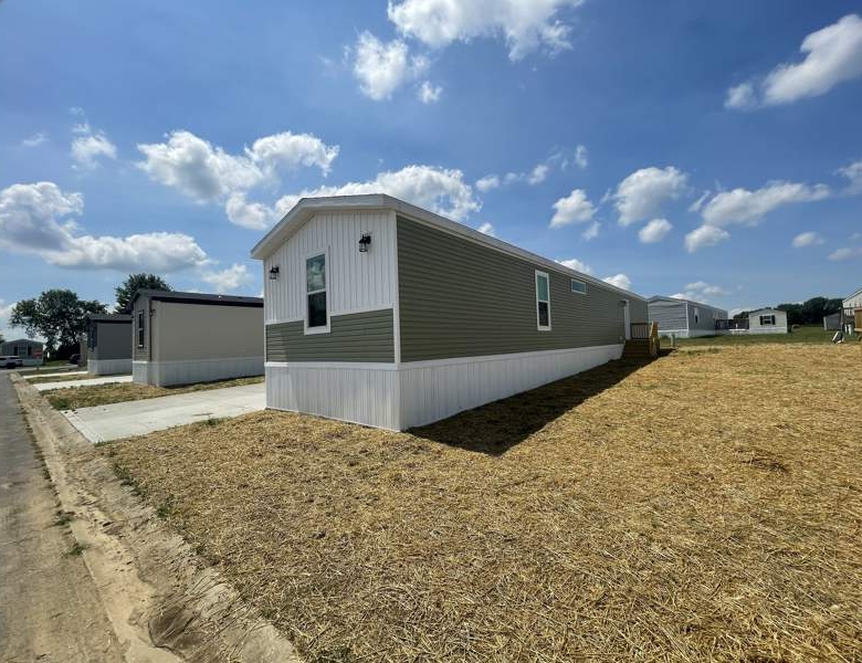 3-Bed, 2-Bath, and BRAND NEW!