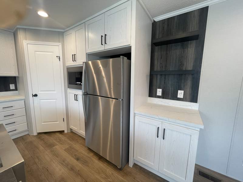 Listing-2745-Photo-f044ba40-4ecb-4dd0-922c-5f45badc8e9b.jpg 3-Bed, 2-Bath, and BRAND NEW!