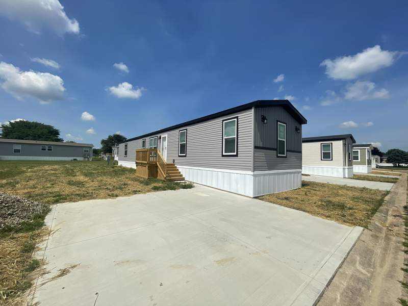 Listing-2747-Photo-7031f9b1-ad0f-4a1a-acf0-b2594a08a361.jpg Brand New Home in North Lewisburg!