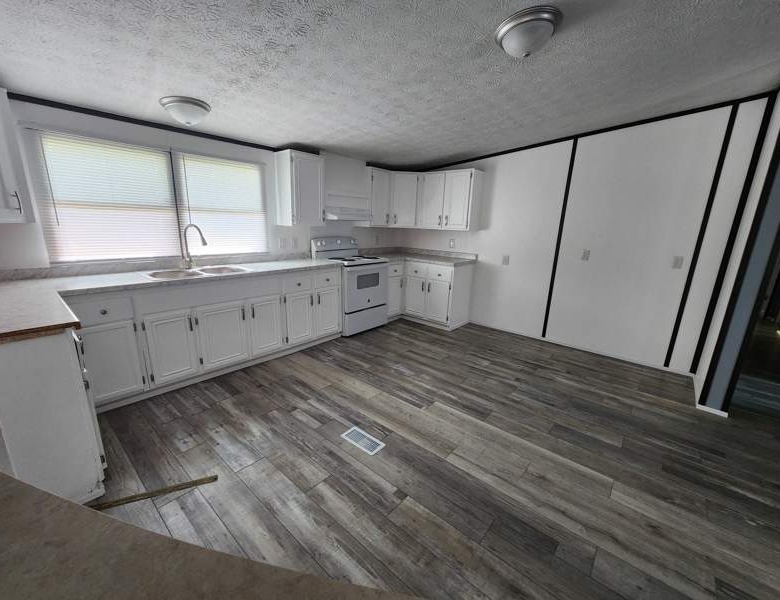 HUGE 3-Bed 2-Bath in Miami Village