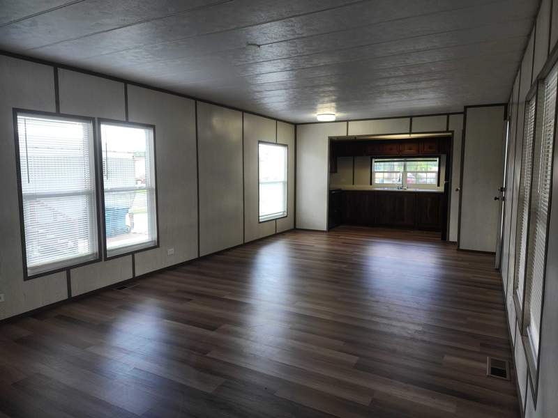 Listing-3124-Photo-c61936ff-6a3d-434a-9f0f-5ccf5882f302.jpg 2-Bed 1-Bath Home for Under 20k!