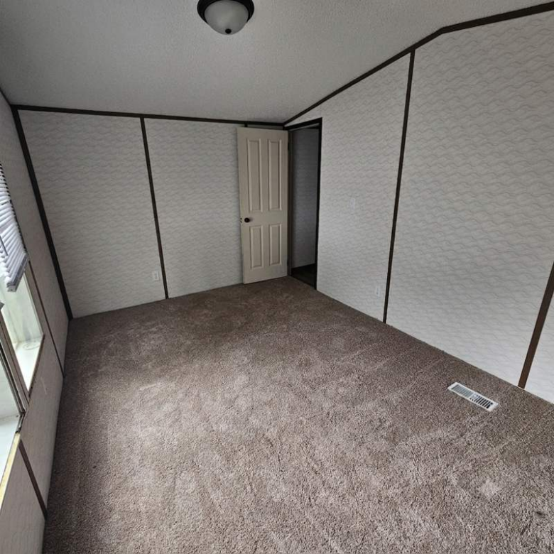 4-Bedroom Home in Miami Village