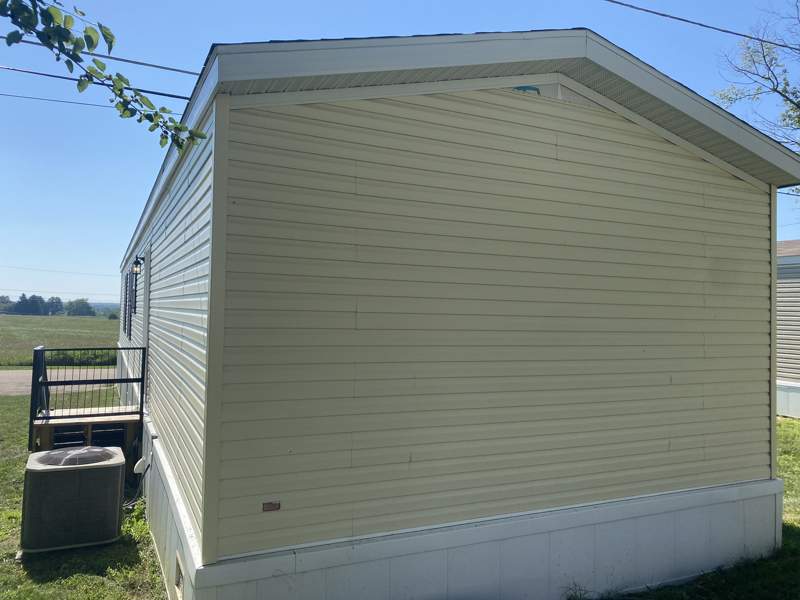 Newly Rehabbed Home in Rockford – 3BR/2BA