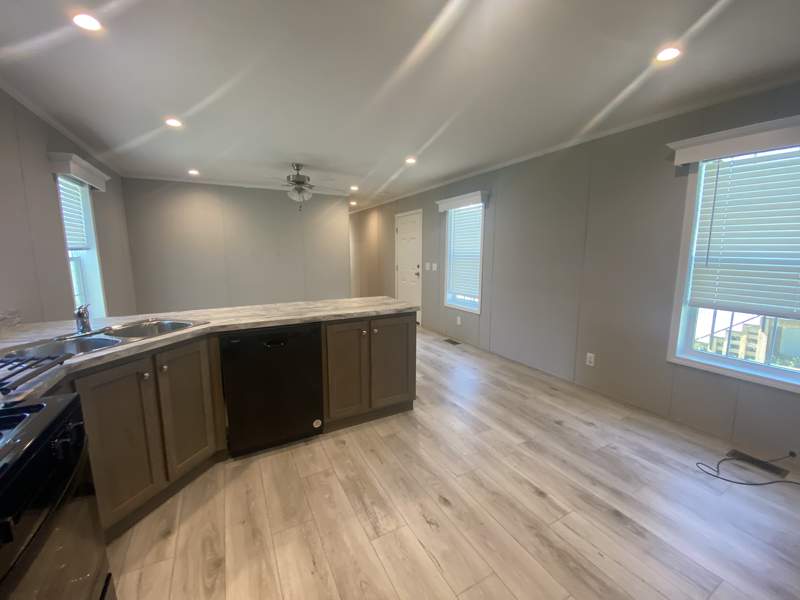 Newly Rehabbed Home in Rockford – 3BR/2BA