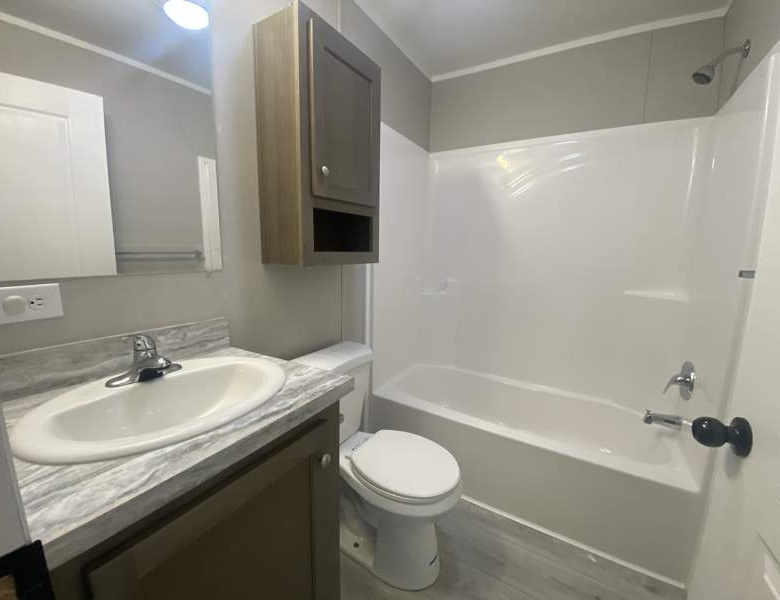 Newly Rehabbed Home in Rockford – 3BR/2BA