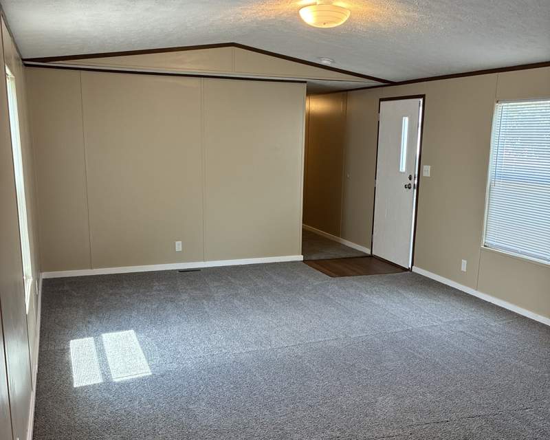 Listing-3153-Photo-b515e937-e006-42fb-87e2-83be91aae9a8.jpg Newly Rehabbed Home Available Now!